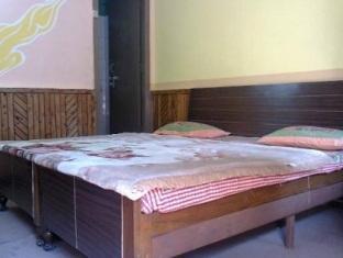Coronation Hotel Nainital Esterno foto